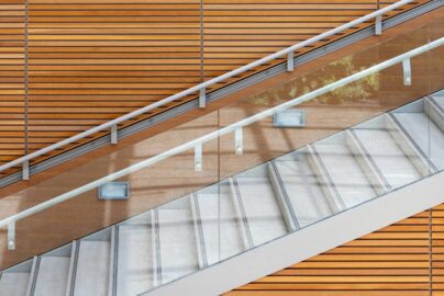 Tempered-glass railing