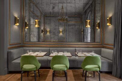 antique-mirror wall