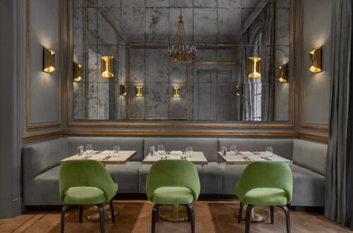antique-mirror wall